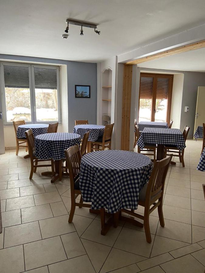 Chez Hervé le Châtelet La Chaux Neuve Exterior foto